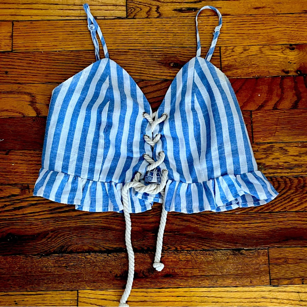Cute summery stripe nautical lace up cropped top with ruffle and rope detail